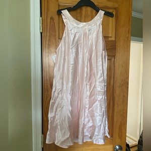 Women’s nightgown
